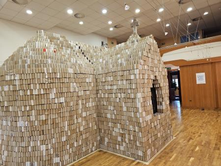 Največja skulptura iz wc rolic_arhiv Občine Domžale (19)